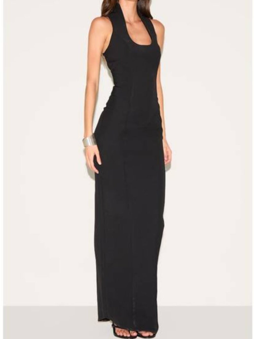 PrettyLittleThing Woven Scoop Neck Stretch Statuesque Maxi Dress